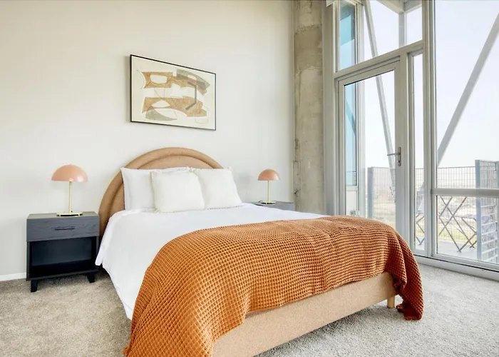 South Loop 2br W Gym Roof Nr Grant Park Chi-770