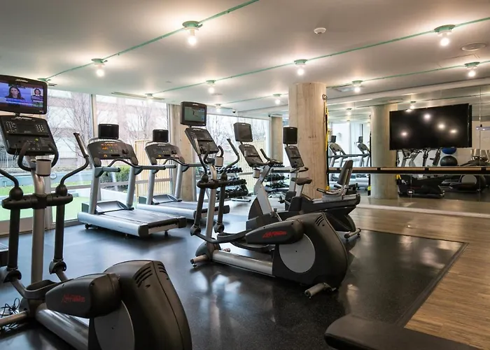 South Loop 2br W Gym Roof Nr Grant Park Chi-770 *